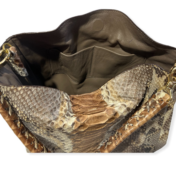 Snakeskin Purse Tote - Picture 5 of 9